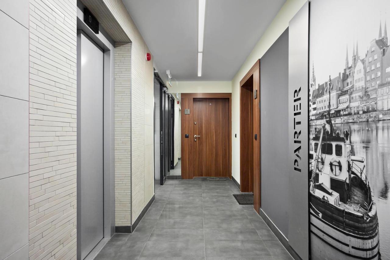 Elite Apartments Marine Suite Гданськ Екстер'єр фото